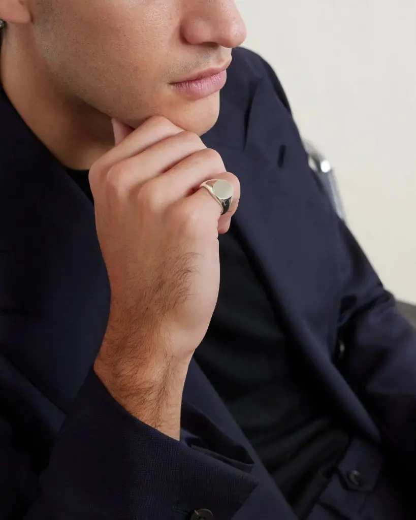 Best signet rings for men in 2026