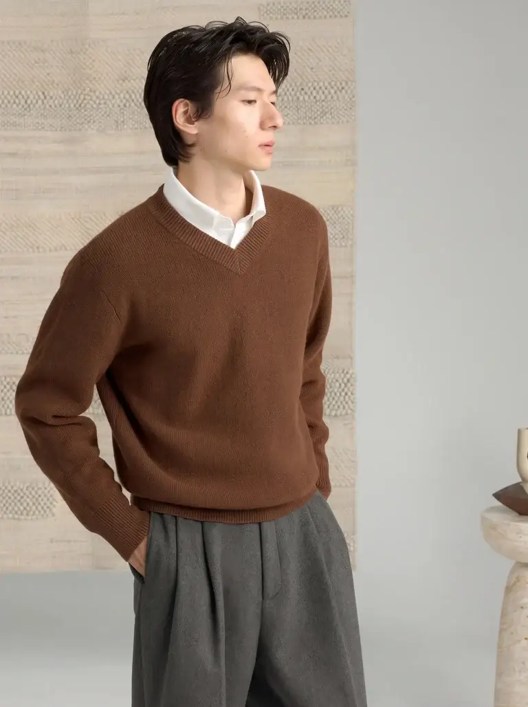 Pure wool V-Neck sweater