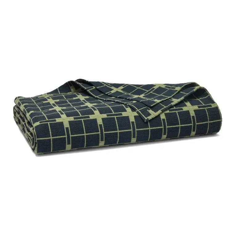 Brooklinen ribbed matelasse quilt 1