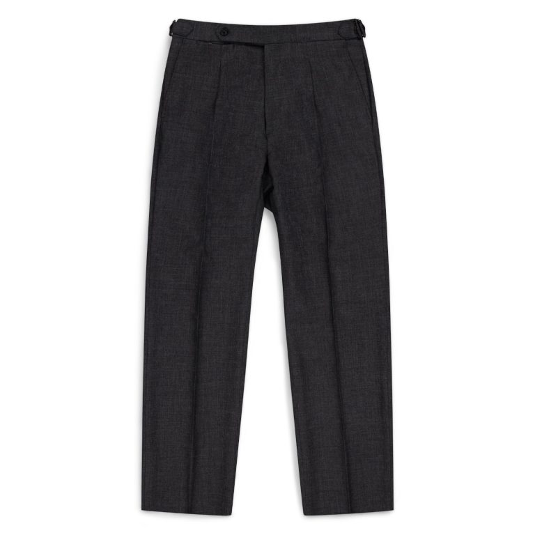 Relaxed pleated trouser