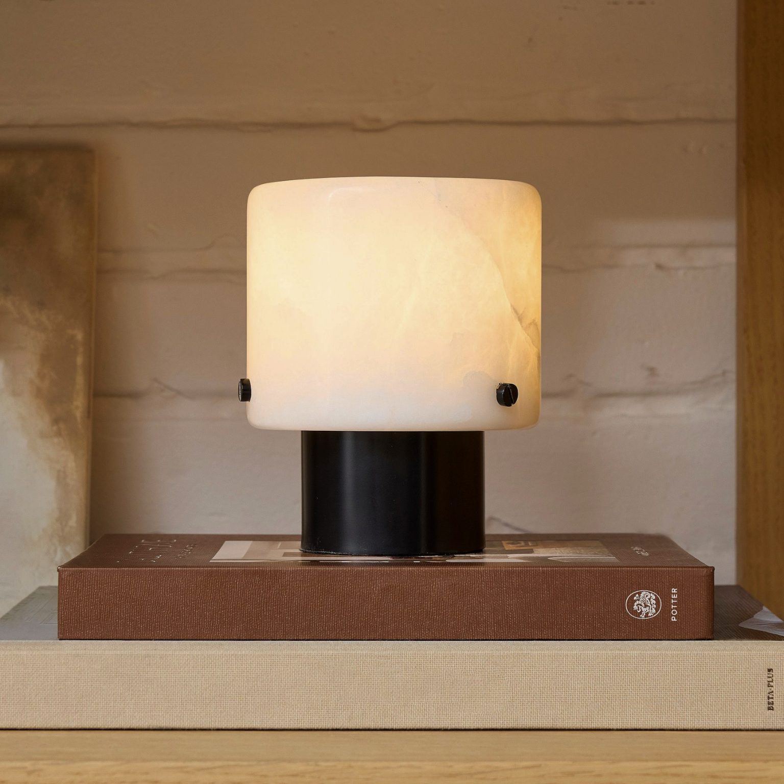 West elm suki alabaster table lamp 1
